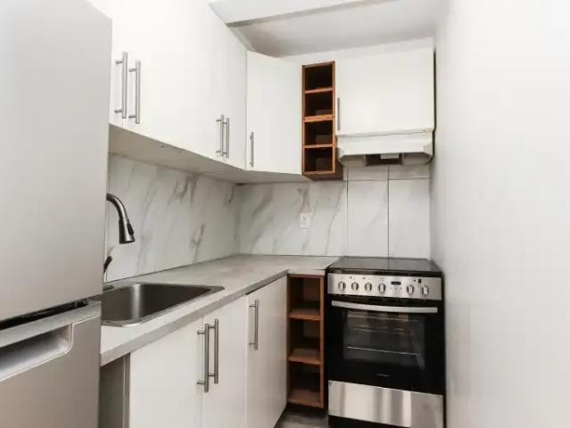 For Rent 1 Bedroom Apartment Montreal QC DS105150663