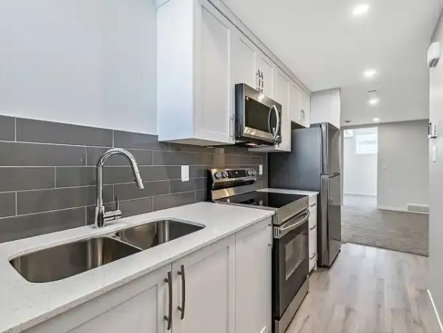 For Rent 1 Bedroom Apartment Okotoks AB DS104181453