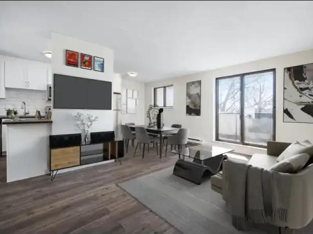 For Rent 1 Bedroom Apartment Oshawa ON DS101366378
