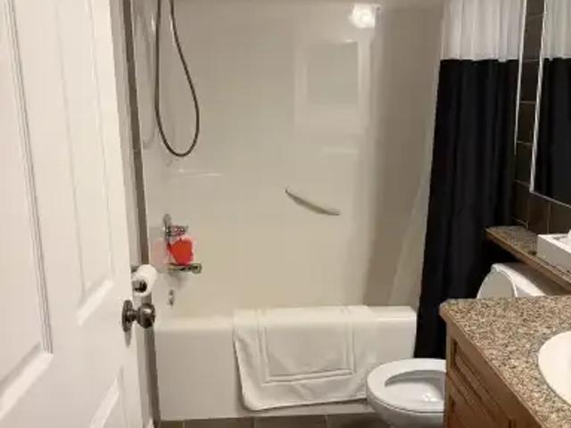 For Rent 1 Bedroom Apartment Airdrie AB DLS104638399