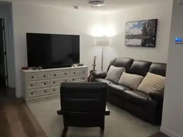 For Rent 1 Bedroom Apartment Airdrie AB DLS103091102