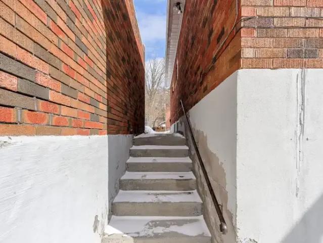 For Rent 1 Bedroom Apartment Barrie ON DS103379837