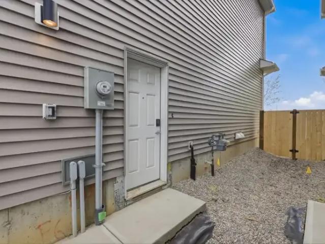 For Rent 1 Bedroom Apartment Beaumont AB DLS104957576