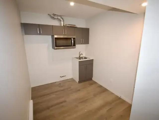 For Rent 1 Bedroom Apartment Beaumont AB DS105071792
