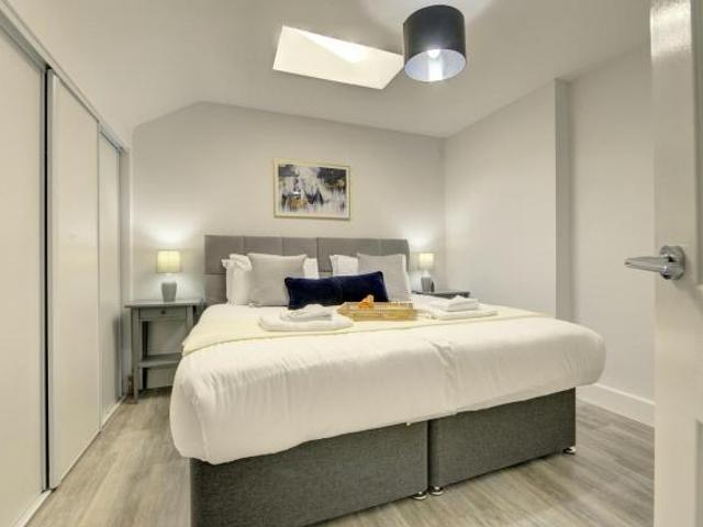 For Rent 1 Bedroom Apartment Bedford Bedford DLS73055065