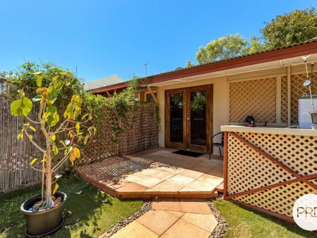 For Rent 1 Bedroom Apartment CABLE BEACH WA DS106009209