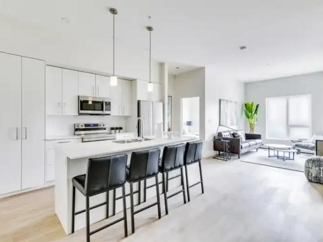 For Rent 1 Bedroom Apartment Calgary AB DS103694877