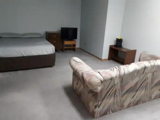 For Rent 1 Bedroom Apartment Calgary AB DS104507028
