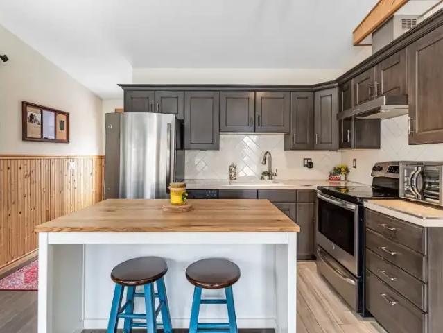 For Rent 1 Bedroom Apartment Calgary AB DS104794627