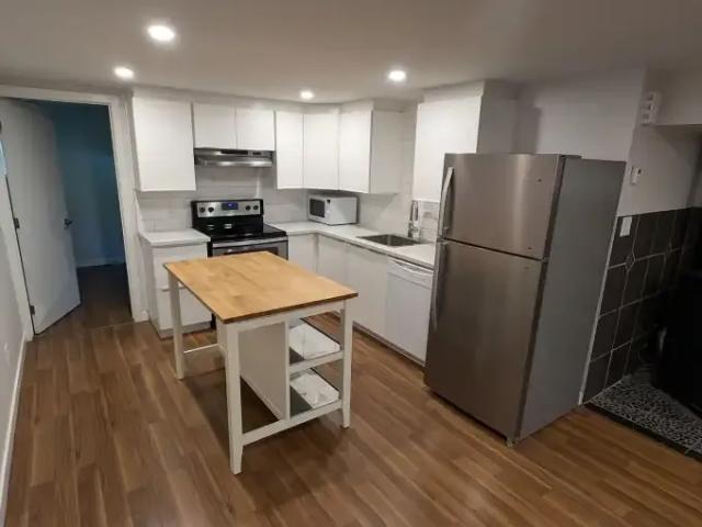 For Rent 1 Bedroom Apartment Calgary AB DS104957565
