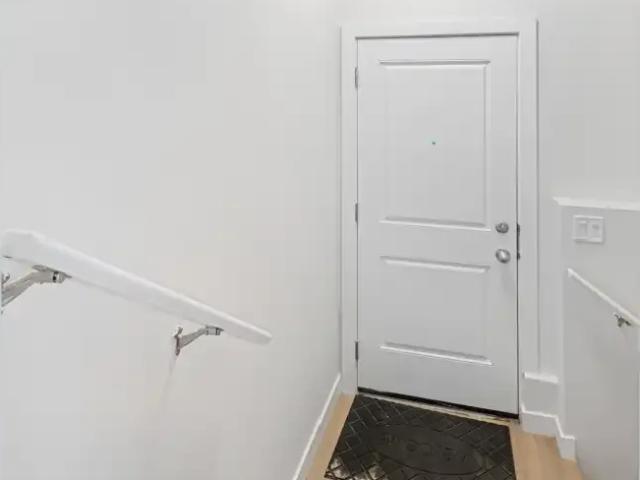 For Rent 1 Bedroom Apartment Calgary AB DS104991470