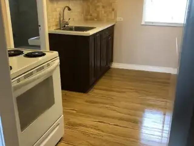 For Rent 1 Bedroom Apartment Calgary AB DS104066862