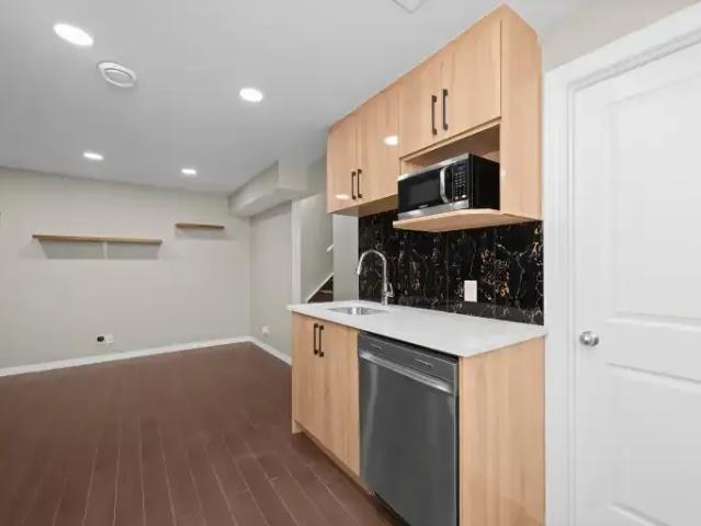 For Rent 1 Bedroom Apartment Calgary AB DS104182730
