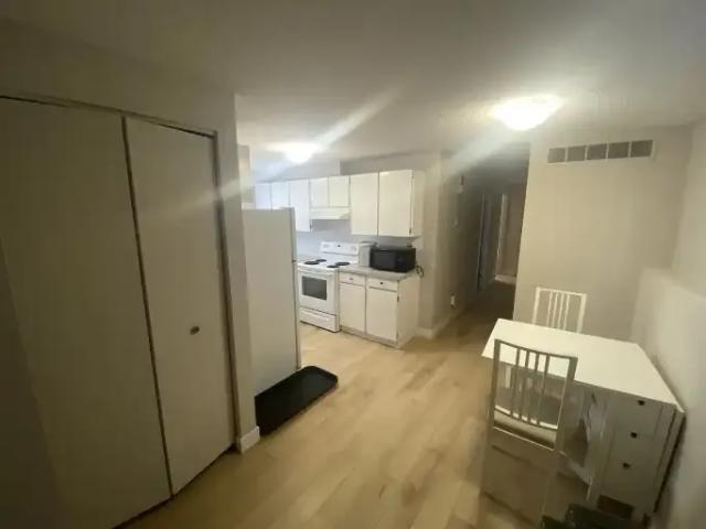 For Rent 1 Bedroom Apartment Calgary AB DS105410861