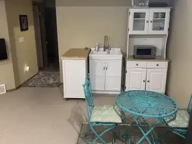 For Rent 1 Bedroom Apartment Calgary AB DS105973350
