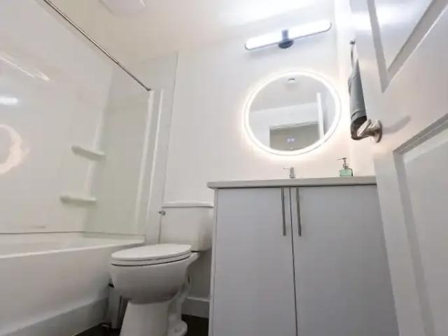 For Rent 1 Bedroom Apartment Calgary AB DS105087429