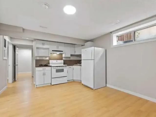 For Rent 1 Bedroom Apartment Calgary AB DS105150637