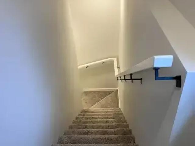 For Rent 1 Bedroom Apartment Calgary AB DS105198621