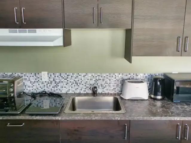 For Rent 1 Bedroom Apartment Calgary AB DS105198217