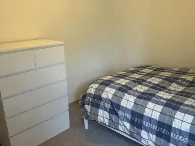 For Rent 1 Bedroom Apartment Calgary AB DS105344873