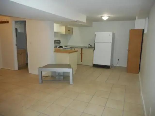 For Rent 1 Bedroom Apartment Calgary AB DS105359731