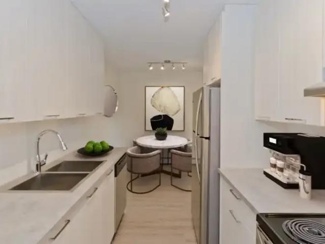For Rent 1 Bedroom Apartment Calgary AB DS105377318