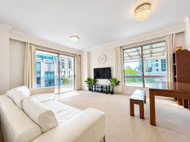 For Rent 1 Bedroom Apartment Chatswood, NSW DS105362693