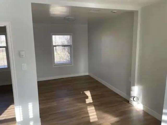 For Rent 1 Bedroom Apartment Claresholm AB DS103011557
