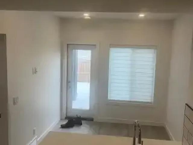 For Rent 1 Bedroom Apartment Cochrane AB DS104322290