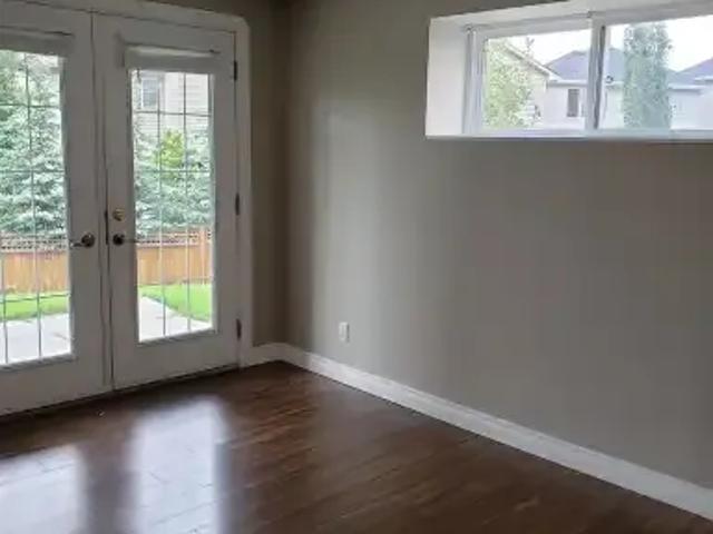 For Rent 1 Bedroom Apartment Cochrane AB DS105505608