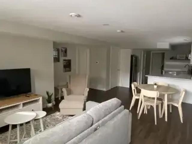 For Rent 1 Bedroom Apartment Cochrane AB DS105580935