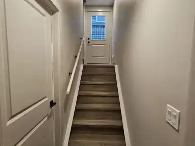 For Rent 1 Bedroom Apartment Cochrane AB DS105821835