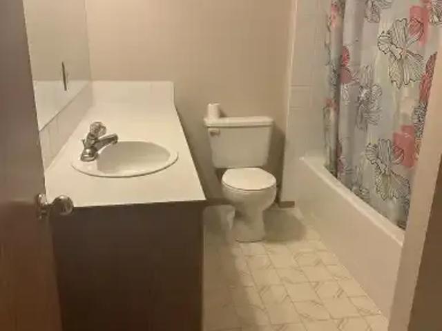 For Rent 1 Bedroom Apartment Cochrane AB DS106181491