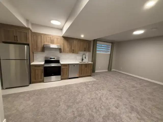 For Rent 1 Bedroom Apartment Cochrane AB DS102883468
