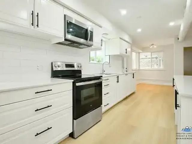 For Rent 1 Bedroom Apartment Coquitlam BC DS105526117