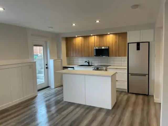 For Rent 1 Bedroom Apartment Devon AB DS104470025