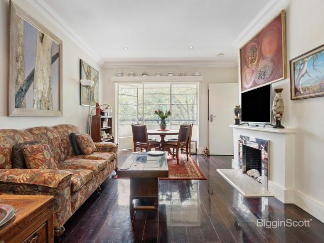 For Rent 1 Bedroom Apartment East Melbourne VIC DS101583231
