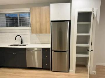 Apartment to rent in King Edward Park - Equipped kitchen
