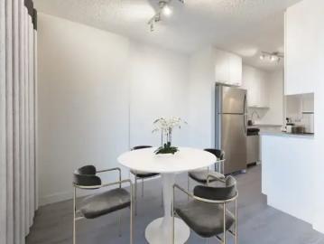 Ermineskin, Edmonton, Alberta - Parking