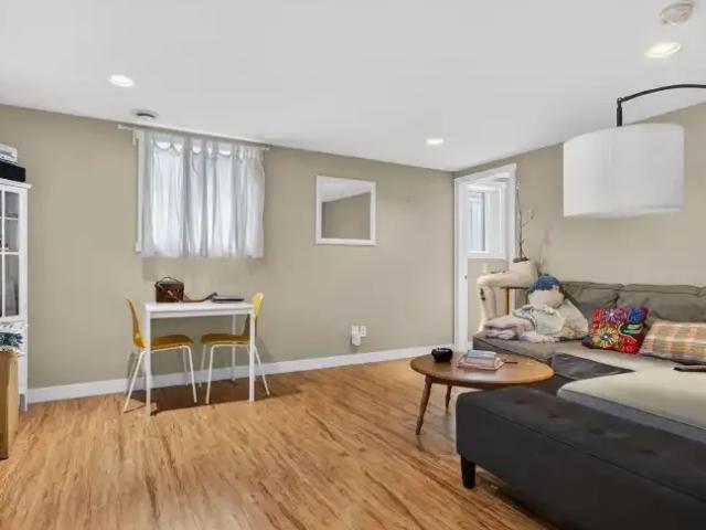 For Rent 1 Bedroom Apartment Edmonton AB DS104257132