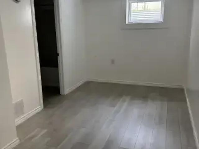 For Rent 1 Bedroom Apartment Edmonton AB DS104470719