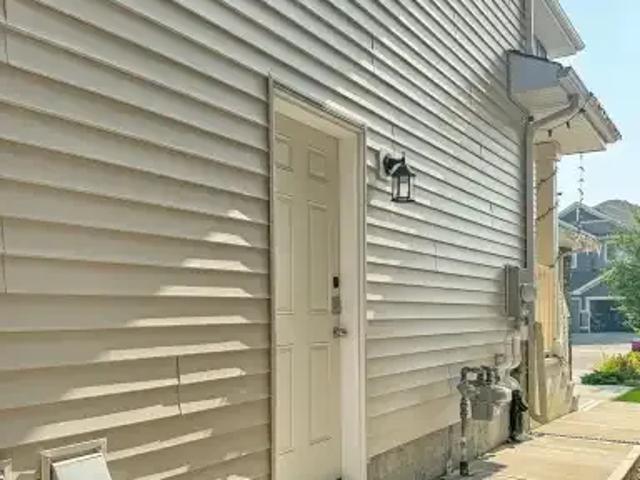 For Rent 1 Bedroom Apartment Edmonton AB DS104597813