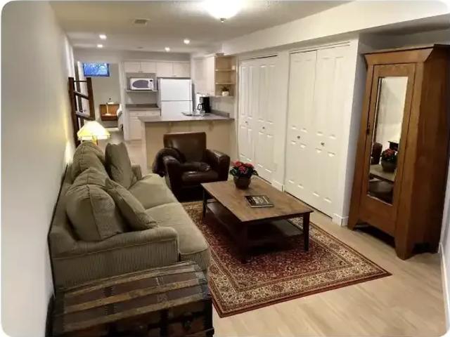 For Rent 1 Bedroom Apartment Edmonton AB DS104940718
