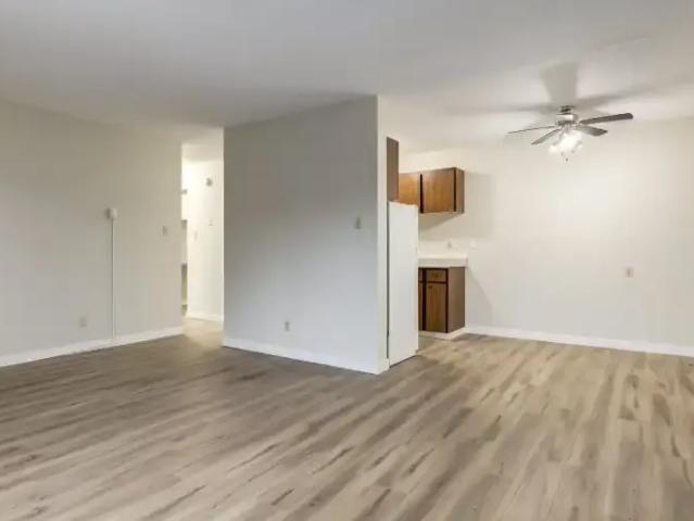 For Rent 1 Bedroom Apartment Edmonton AB DS104956116