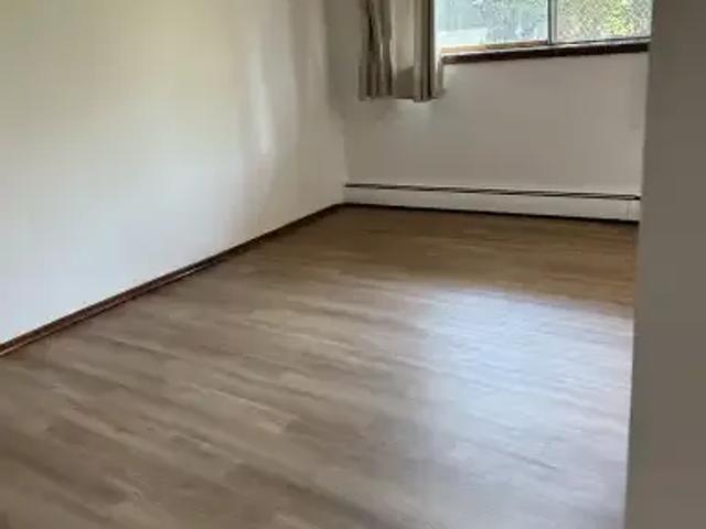 For Rent 1 Bedroom Apartment Edmonton AB DS105023297