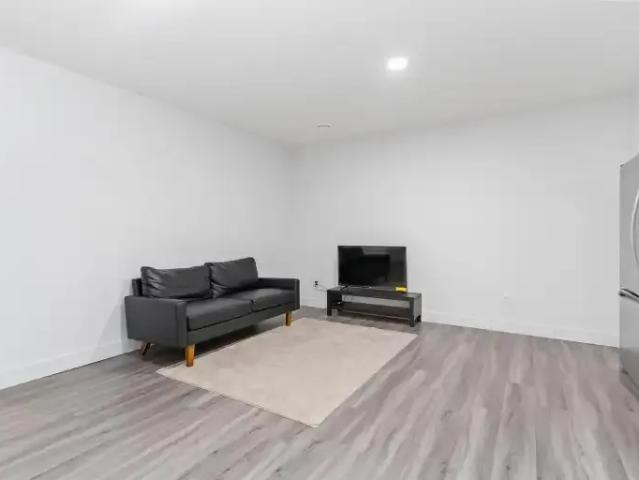 For Rent 1 Bedroom Apartment Edmonton AB DS105047868