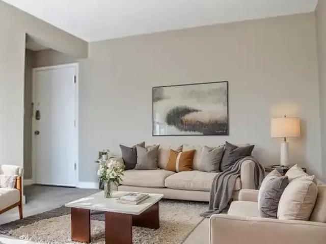 For Rent 1 Bedroom Apartment Edmonton AB DS105149418