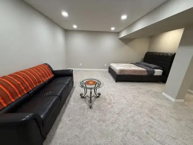 For Rent 1 Bedroom Apartment Edmonton AB DS105150790