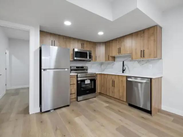 For Rent 1 Bedroom Apartment Edmonton AB DS105167319
