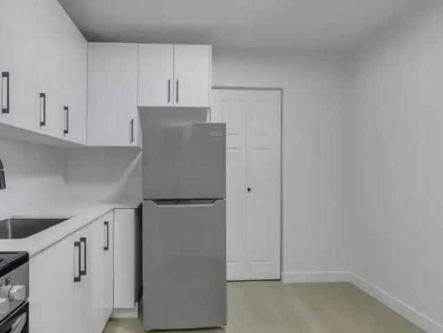 For Rent 1 Bedroom Apartment Edmonton AB DS105466995